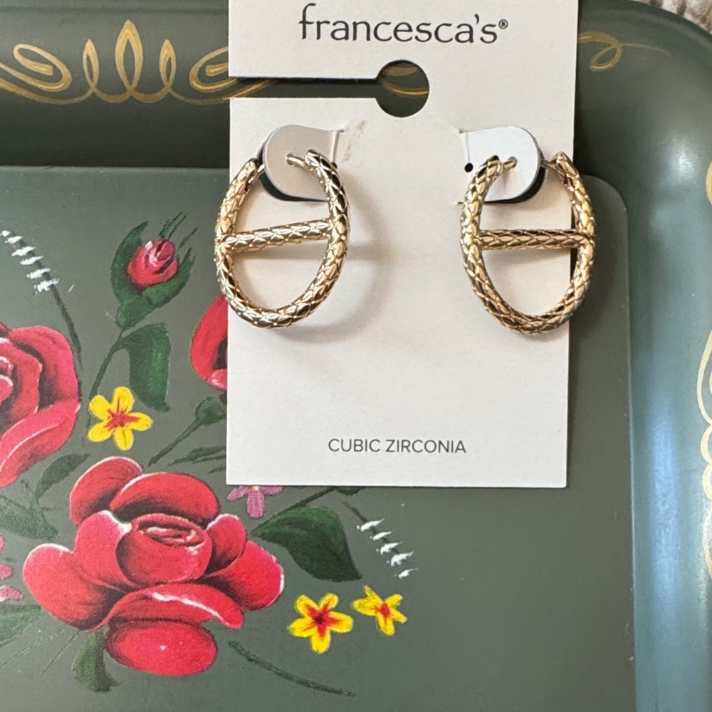 🛍️Francesca's Collections Braided Gold Hoop Earrings🛍️